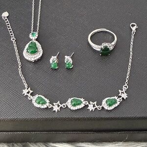 Elegant Silver and Jade Green Jewelry Set